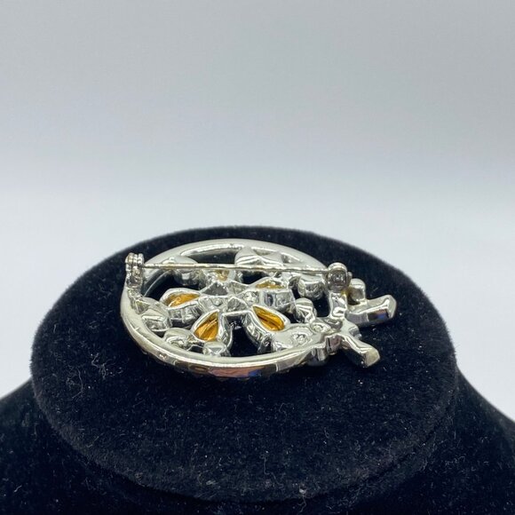 Vintage Clear Rhinestone Floral Circle Brooch Pin Silver-Tone Finish - Picture 6 of 9